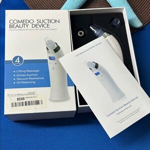 🖤NEW🔺Comedo Suction Beauty Device